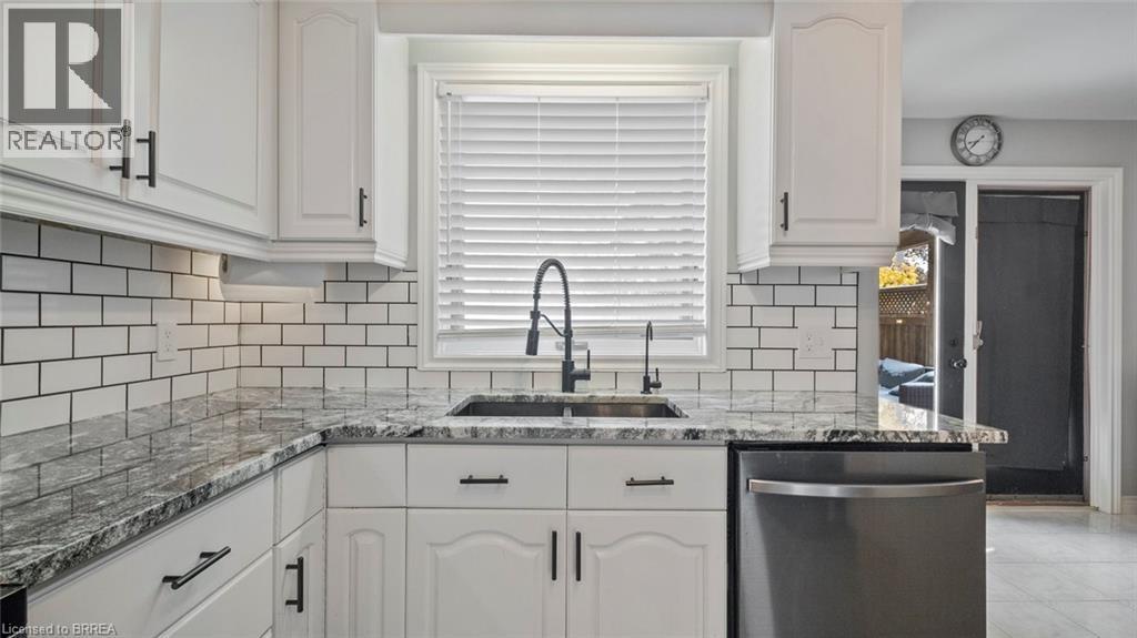 75 Maplecrest Lane, Brantford, Ontario  N3R 7T8 - Photo 10 - 40807127