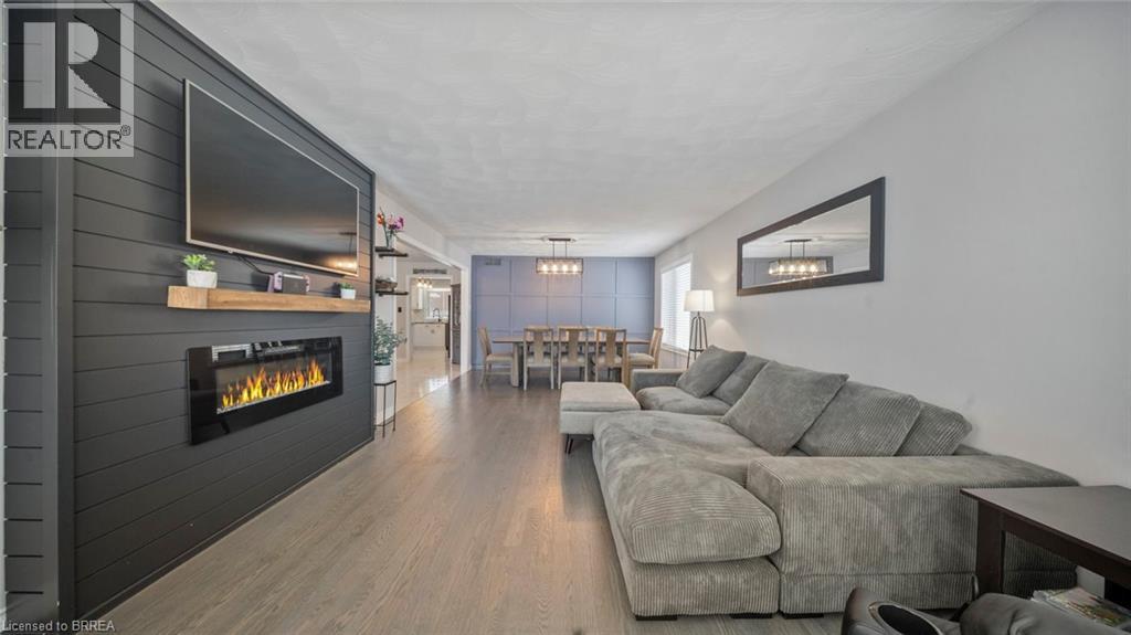 75 Maplecrest Lane, Brantford, Ontario  N3R 7T8 - Photo 8 - 40807127