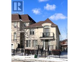 131 ROBERT SPECK PARKWAY, Mississauga, Ontario