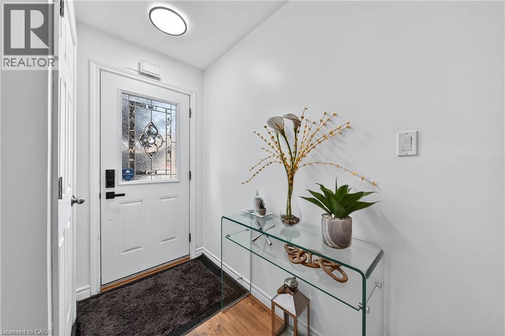 2 Fisher Mills Road, Cambridge, Ontario  N3C 1C7 - Photo 3 - 40805601