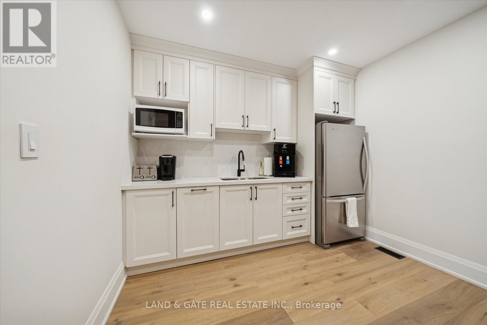 20 Elgin Street E, Oshawa, Ontario  L1G 1S8 - Photo 17 - E12834624