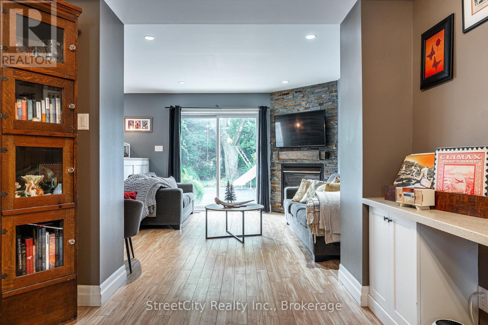 27 Riehl Court, Stratford, Ontario N5A 5K5 - Photo 17 - X12834524