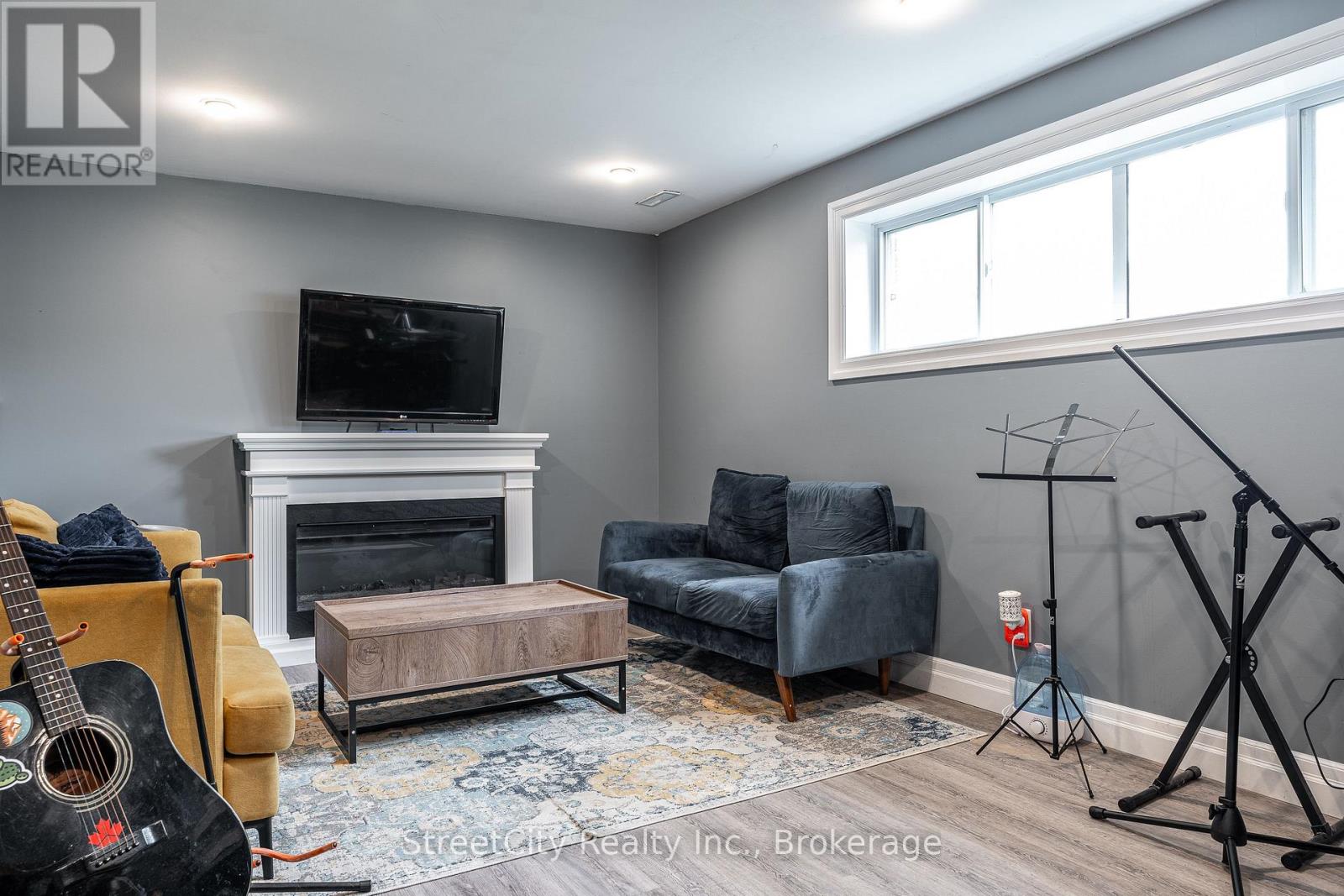 27 Riehl Court, Stratford, Ontario N5A 5K5 - Photo 28 - X12834524