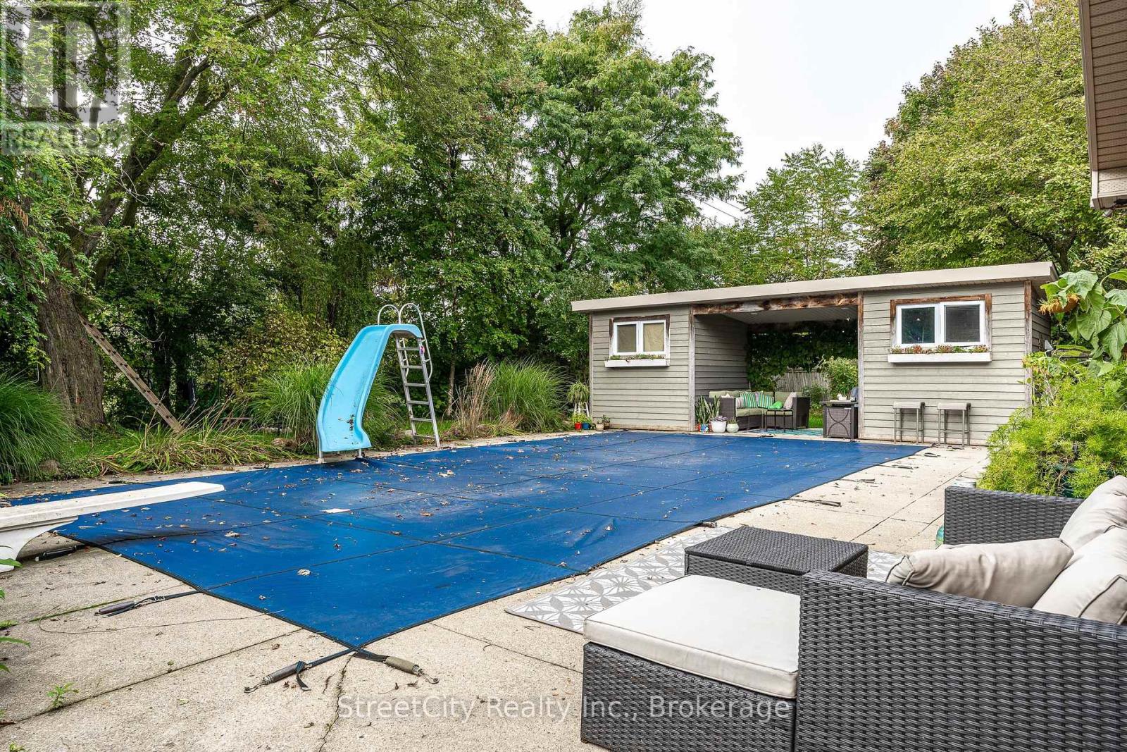 27 Riehl Court, Stratford, Ontario N5A 5K5 - Photo 37 - X12834524