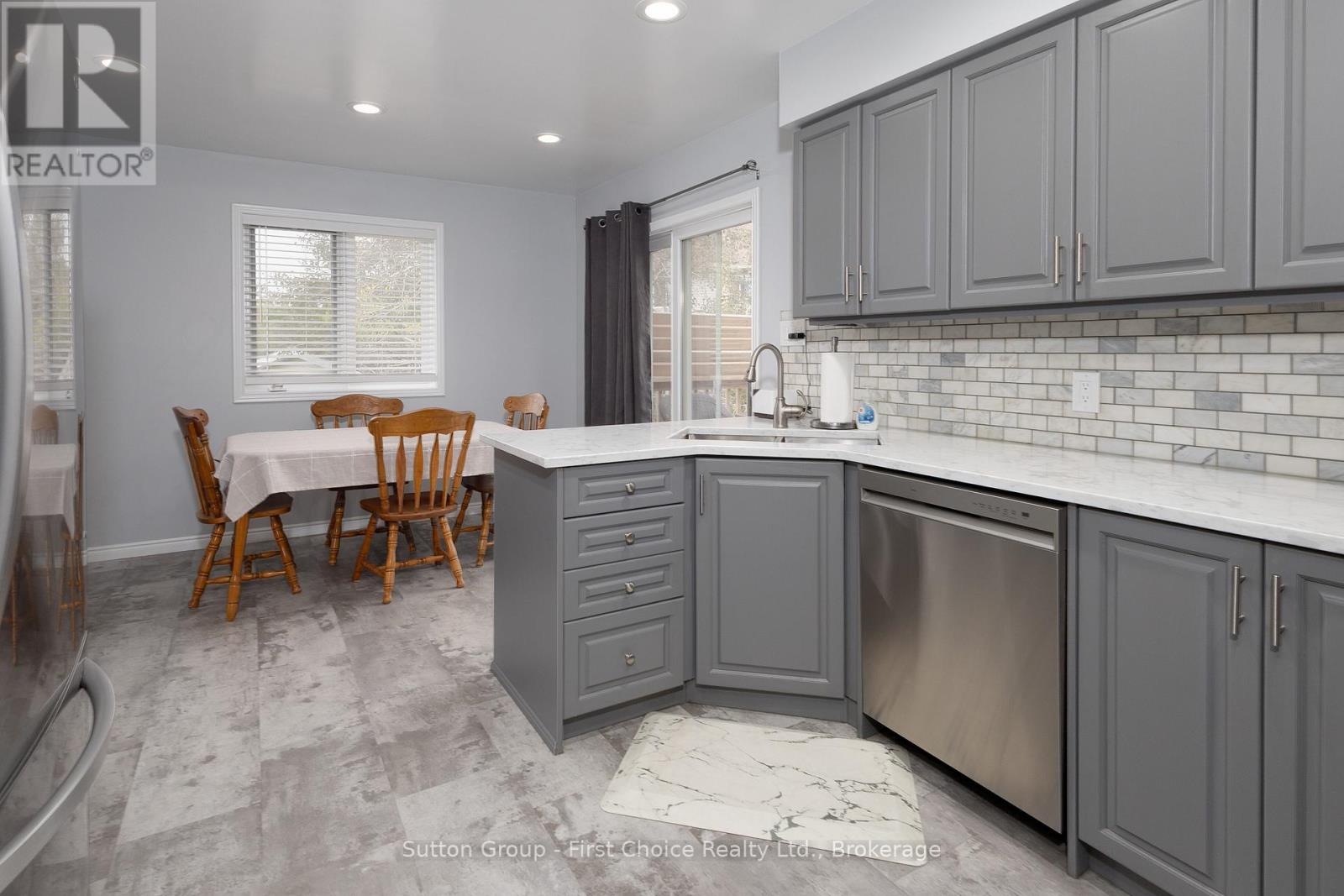 194 Norwood Court, Stratford, Ontario N5A 7S7 - Photo 14 - X12834606