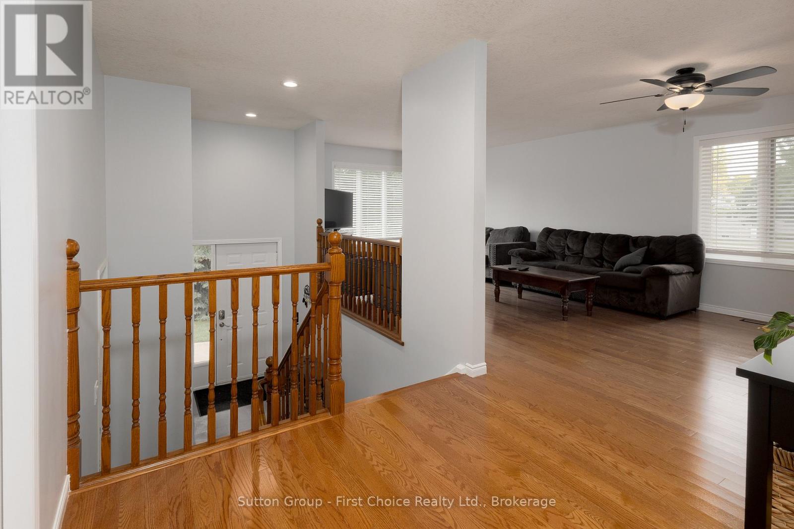 194 Norwood Court, Stratford, Ontario N5A 7S7 - Photo 6 - X12834606