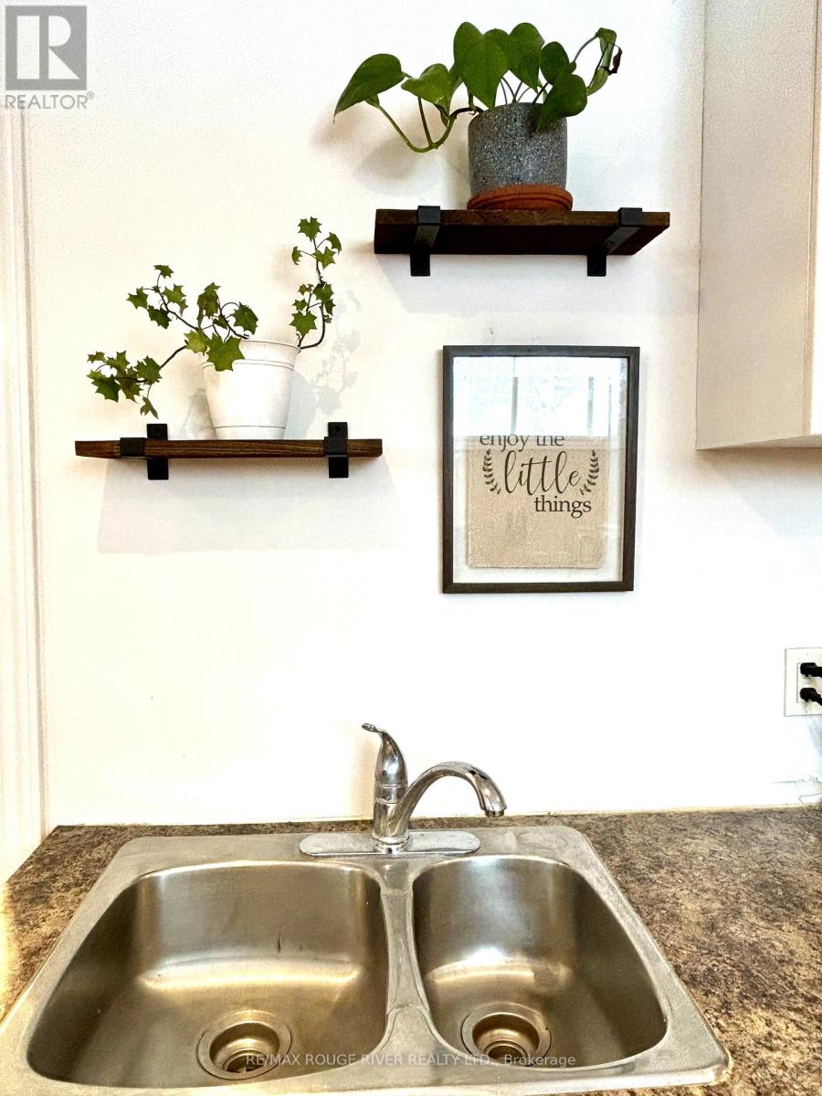 Unknown Address, ,     - Photo 5 - X12834496