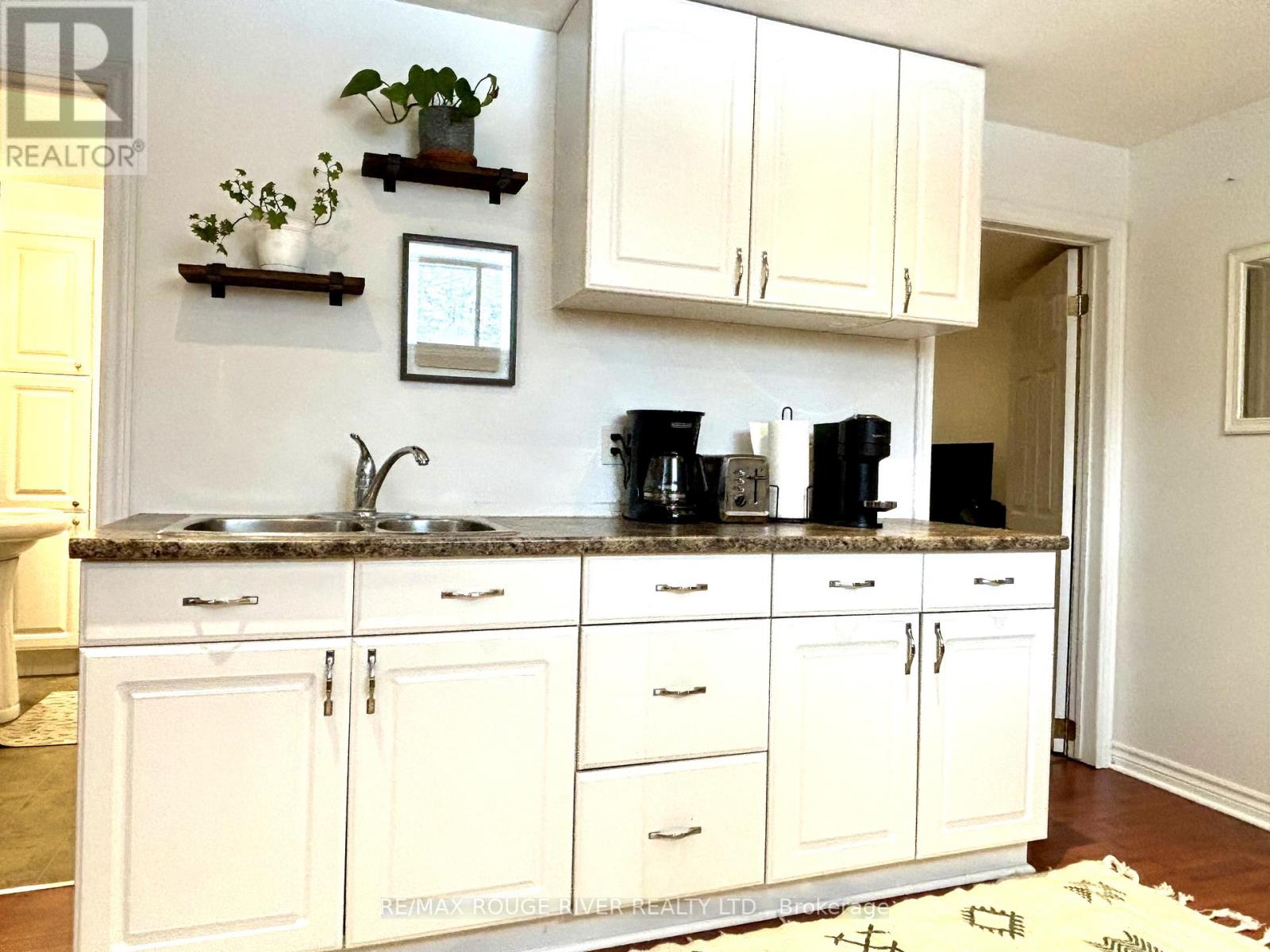 Unknown Address, ,     - Photo 6 - X12834496