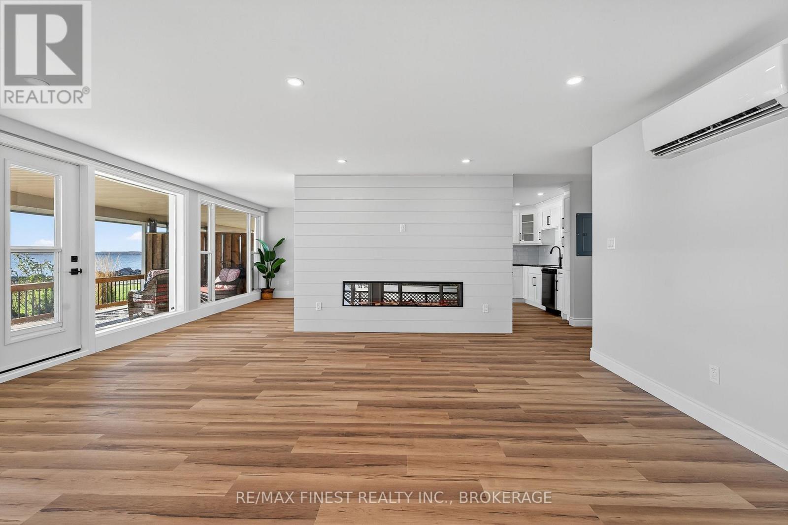 103 - 110 Bayshore Drive, Loyalist, Ontario  K0H 1G0 - Photo 25 - X12834464