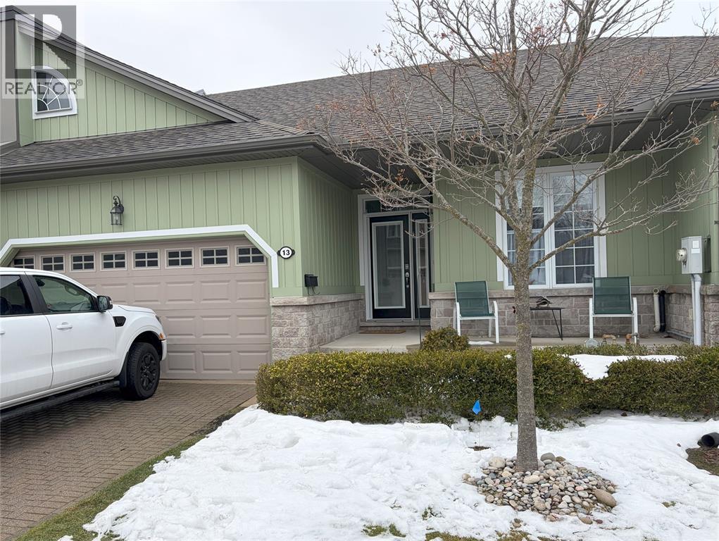 13 Oakwood Links Lane, Grand Bend, Ontario  N0M 1T0 - Photo 1 - 26003669