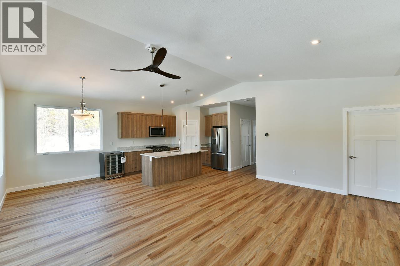 501 Forest Crowne Drive Unit# Lot  2, Kimberley, British Columbia  V1A 0A4 - Photo 12 - 10337733