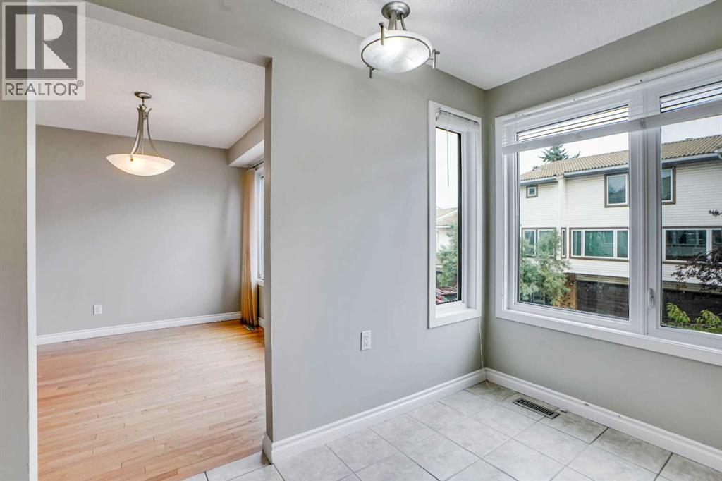 219 Coachway Lane Sw, Calgary, Alberta  T3H 1A4 - Photo 7 - A2278972