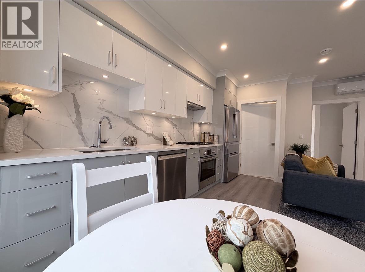 8319 French Street, Vancouver, British Columbia  V6P 4W3 - Photo 5 - R3091952