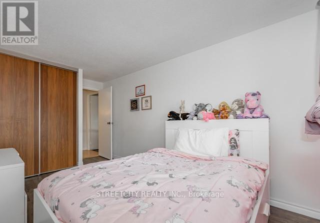 3 - 30 Flamingo Drive, Woolwich, Ontario  N3B 1V5 - Photo 11 - X12834454