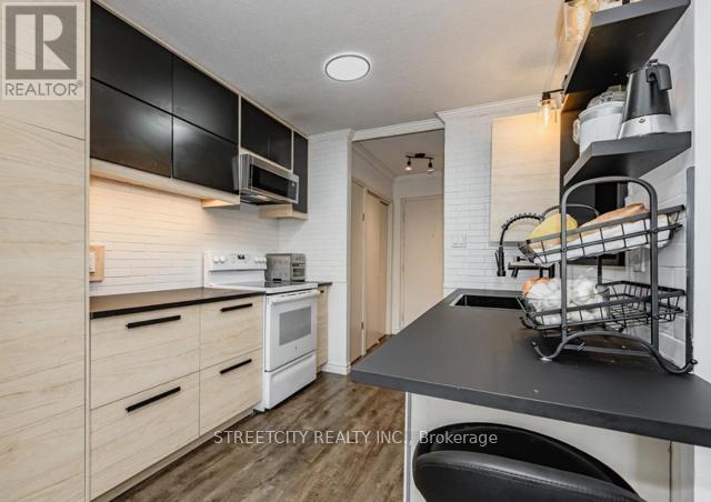 3 - 30 Flamingo Drive, Woolwich, Ontario  N3B 1V5 - Photo 14 - X12834454