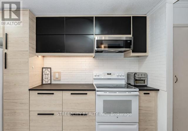 3 - 30 Flamingo Drive, Woolwich, Ontario  N3B 1V5 - Photo 15 - X12834454