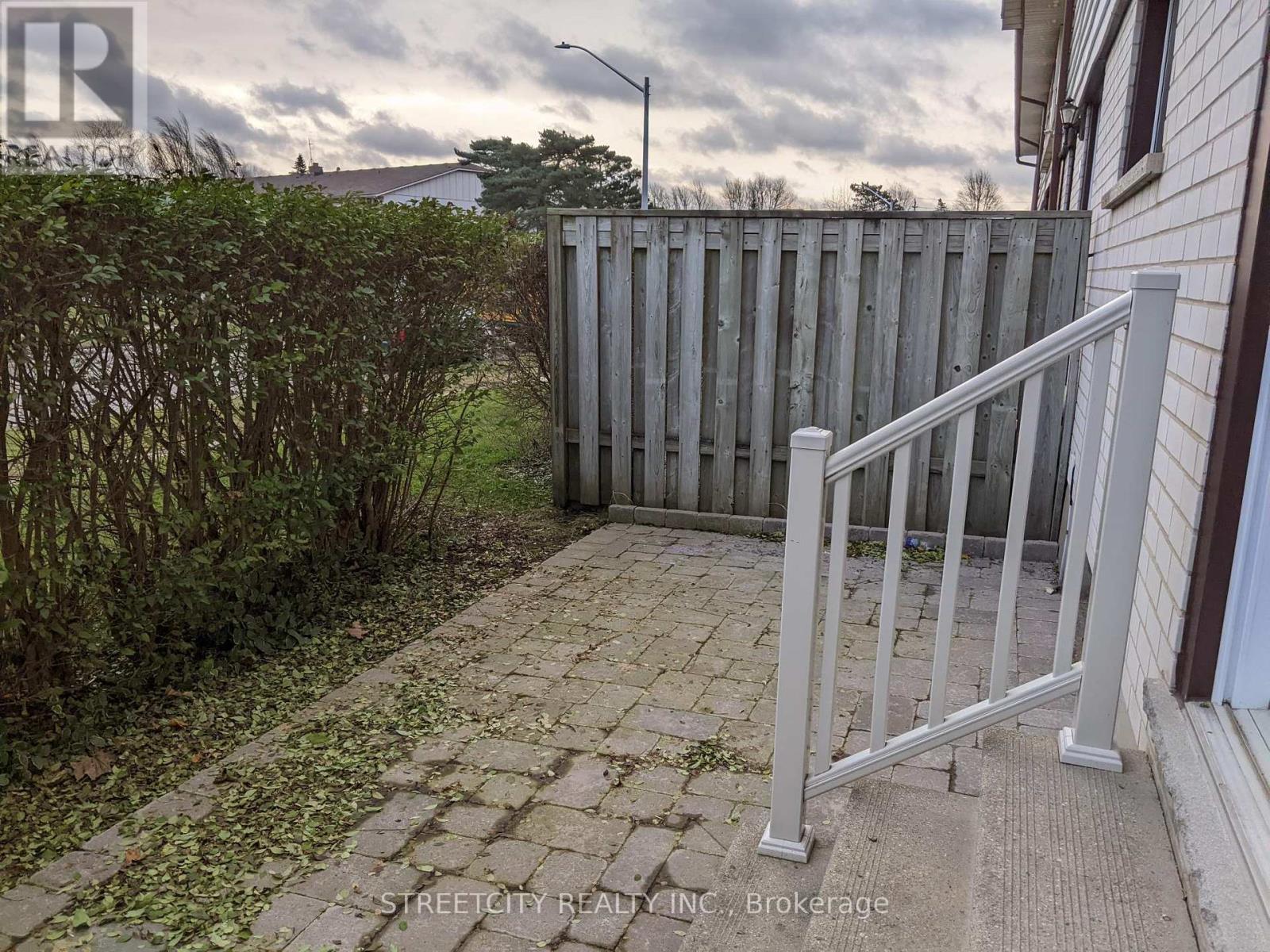 3 - 30 Flamingo Drive, Woolwich, Ontario  N3B 1V5 - Photo 3 - X12834454