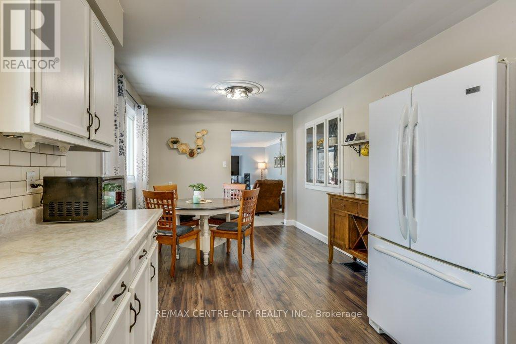 258 Mary Street, Dutton/dunwich, Ontario  N0L 1J0 - Photo 12 - X12834546