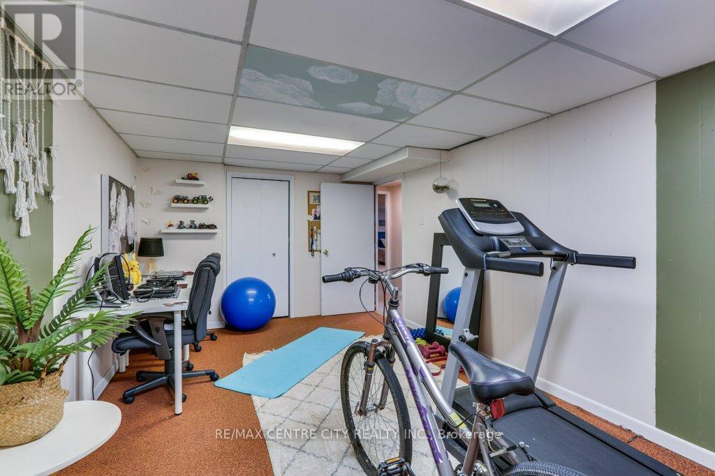 258 Mary Street, Dutton/dunwich, Ontario  N0L 1J0 - Photo 27 - X12834546