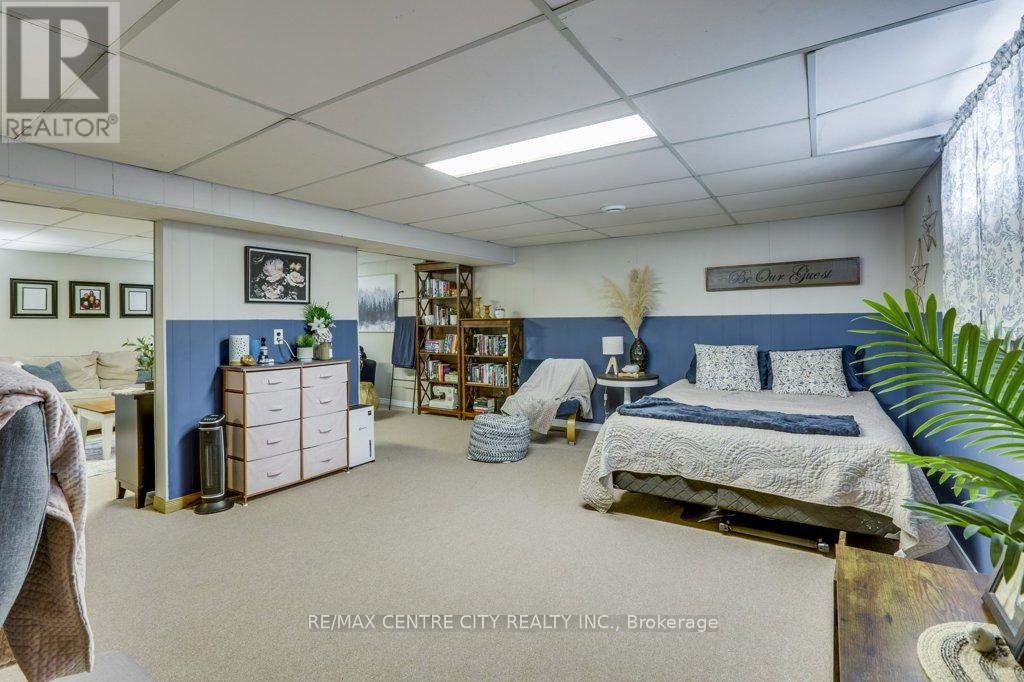 258 Mary Street, Dutton/dunwich, Ontario  N0L 1J0 - Photo 32 - X12834546