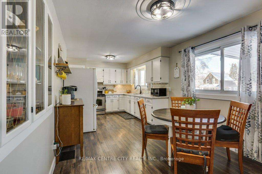 258 Mary Street, Dutton/dunwich, Ontario  N0L 1J0 - Photo 8 - X12834546