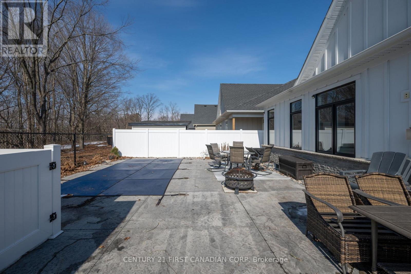 35 Compass Trail, Central Elgin, Ontario  N5L 0B4 - Photo 32 - X12834568