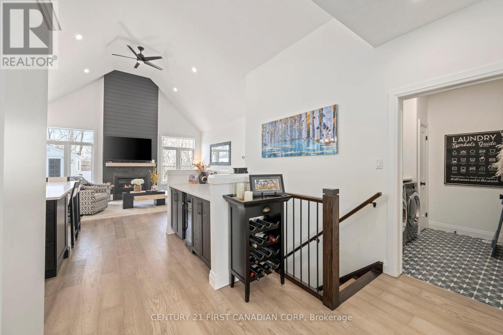 35 Compass Trail, Central Elgin, Ontario  N5L 0B4 - Photo 6 - X12834568