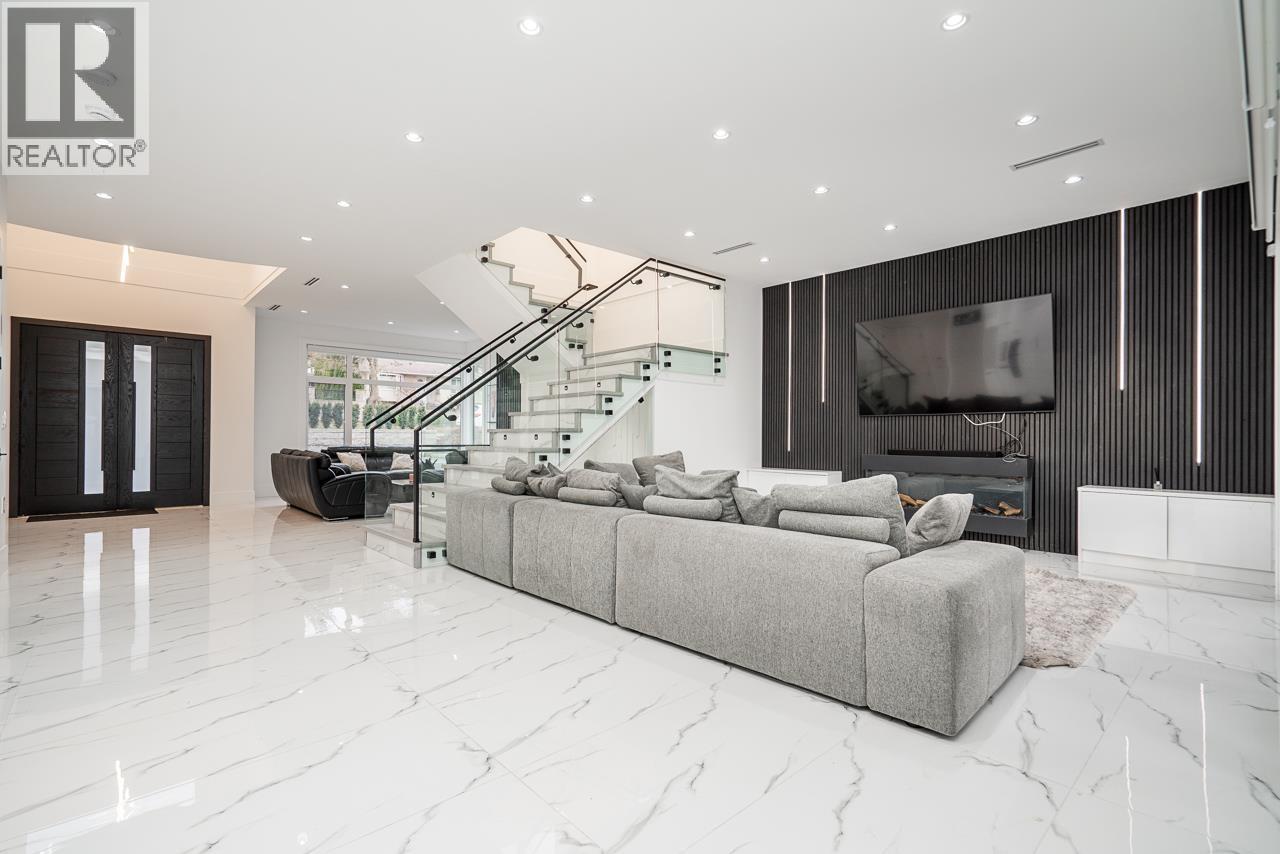 3846 Southwood Street, Burnaby, British Columbia  V5J 2E2 - Photo 5 - R3084208