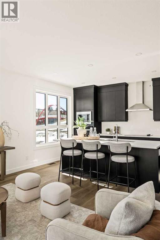 705 Sovereign Common Sw, Calgary, Alberta  T3C 3Y3 - Photo 8 - A2289420