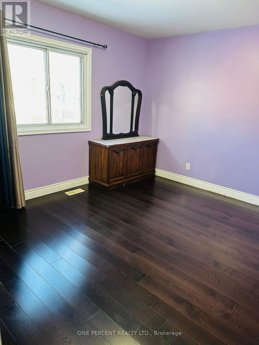 27 Mossbank Drive, Toronto, Ontario  M1G 2C1 - Photo 7 - E12787948