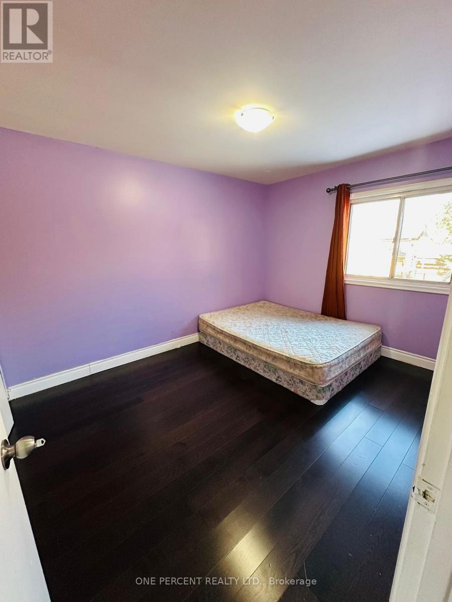 27 Mossbank Drive, Toronto, Ontario  M1G 2C1 - Photo 11 - E12787948