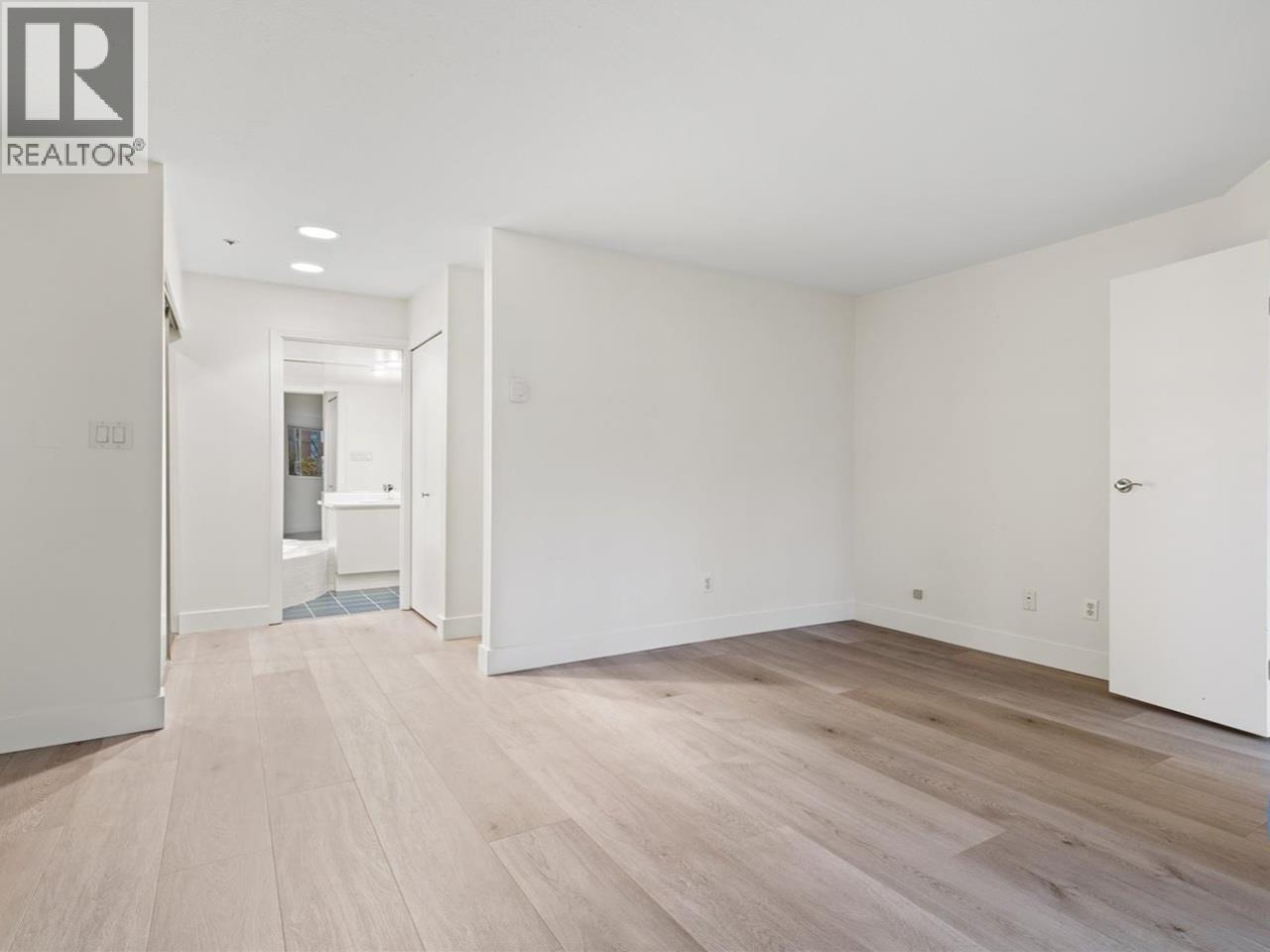 105 1502 Island Park Walk, Vancouver, British Columbia  V6H 3Z8 - Photo 14 - R3094562