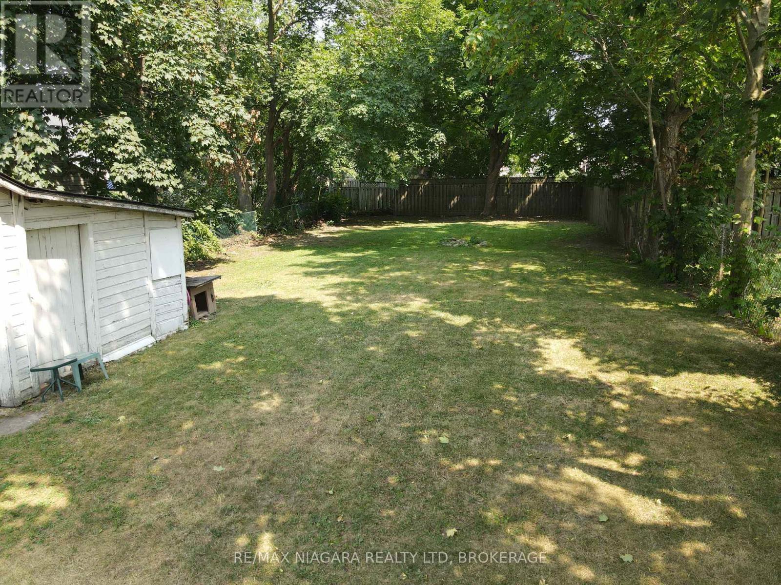 35 Forsythe Street, Fort Erie, Ontario  L2A 1X1 - Photo 16 - X12326566