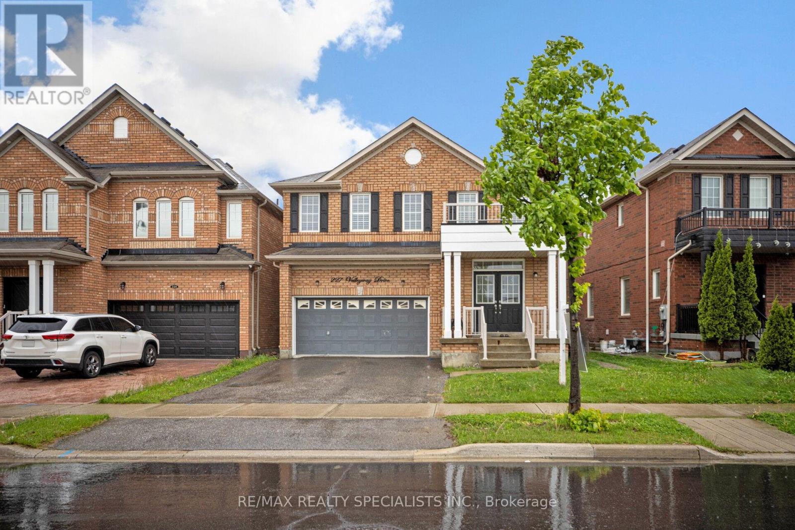 227 Valleyway Drive, Brampton, Ontario L6X 0N9 - Photo 50 - W12786996