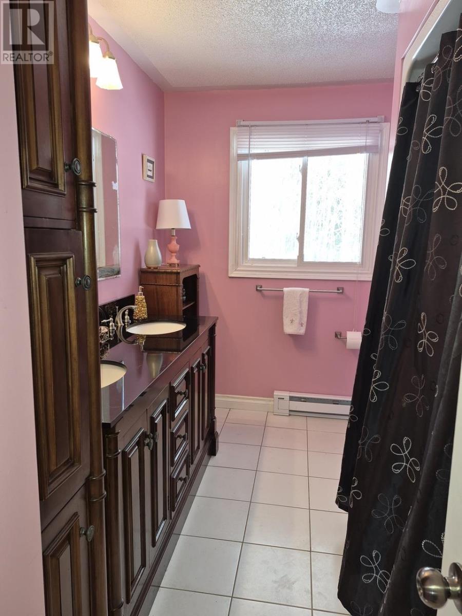 290 Fourth Line E, Sault Ste. Marie, Ontario  P6A 5K8 - Photo 23 - SM260384