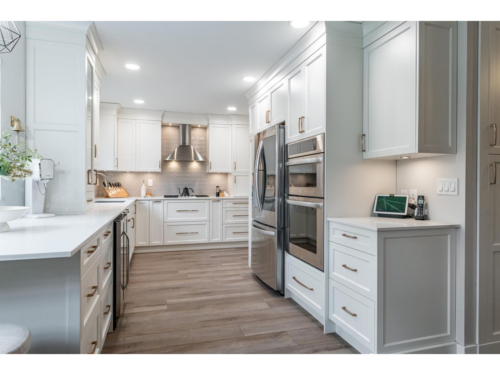 6528 187a Street, Surrey, British Columbia  V3S 8V2 - Photo 4 - R3090961