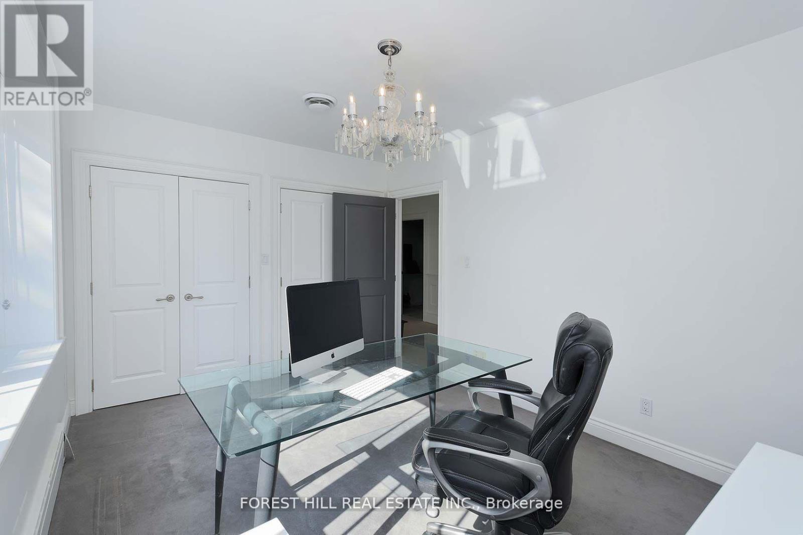 34 Forest Ridge Drive, Toronto, Ontario  M6B 1H3 - Photo 29 - C12834572