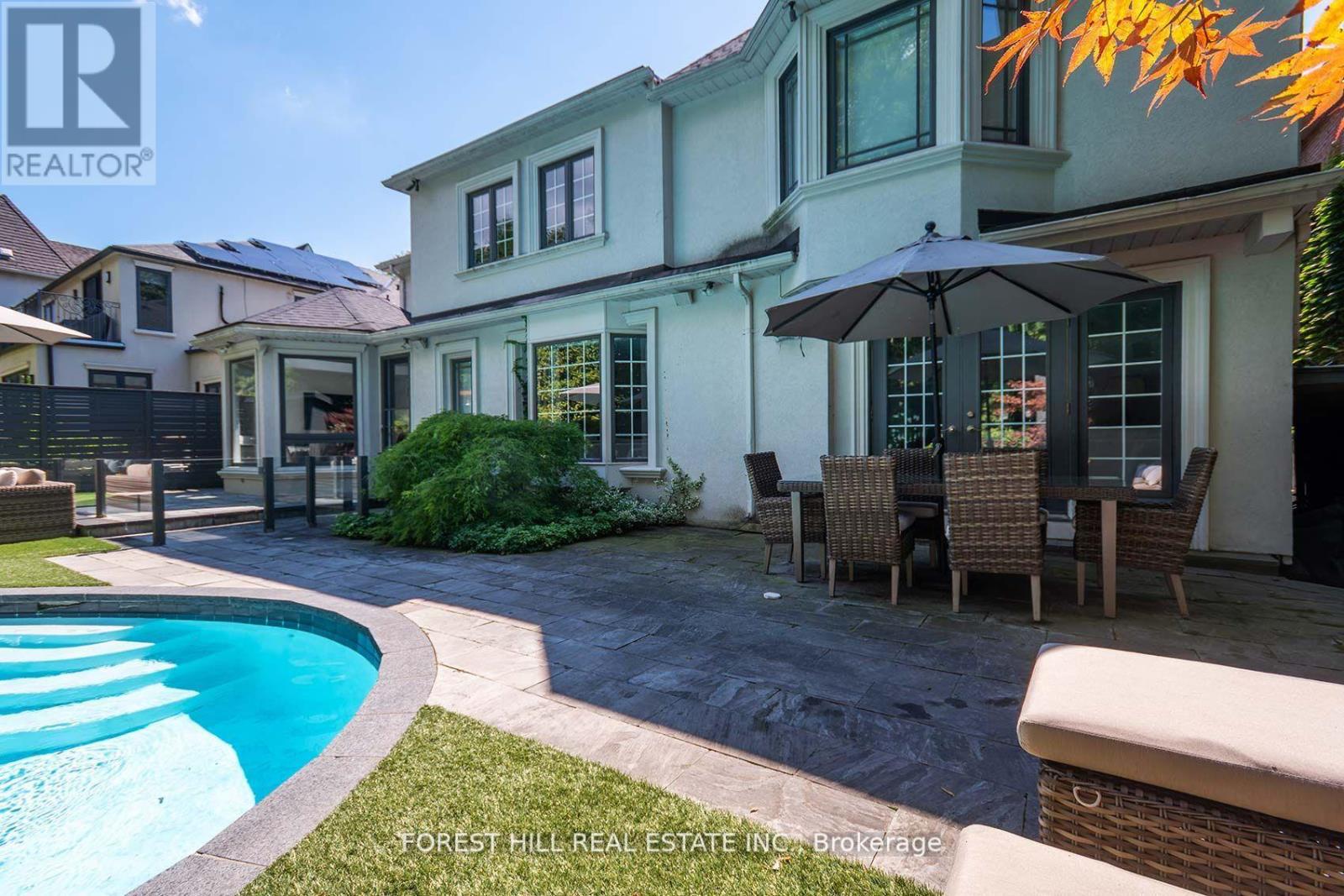 34 Forest Ridge Drive, Toronto, Ontario  M6B 1H3 - Photo 38 - C12834572