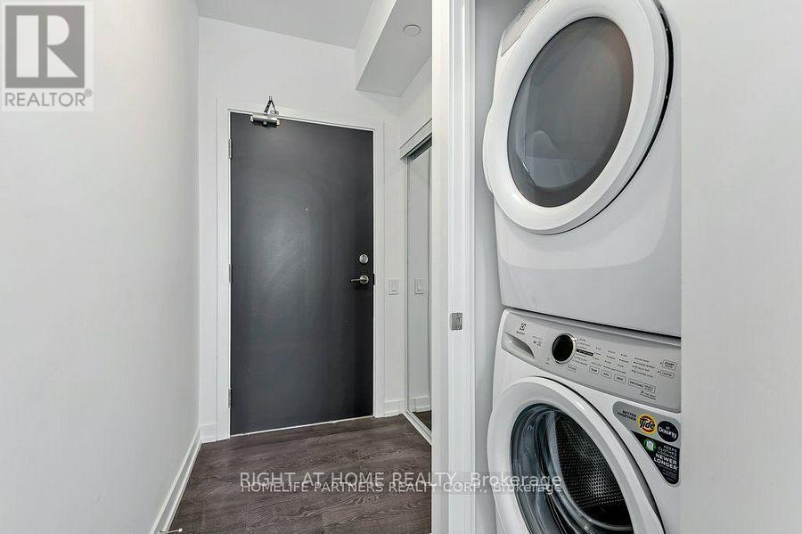 N3203 - 7 Golden Lion Heights S, Toronto (Newtonbrook East), Ontario  M2M 0C1 - Photo 6 - C12834578