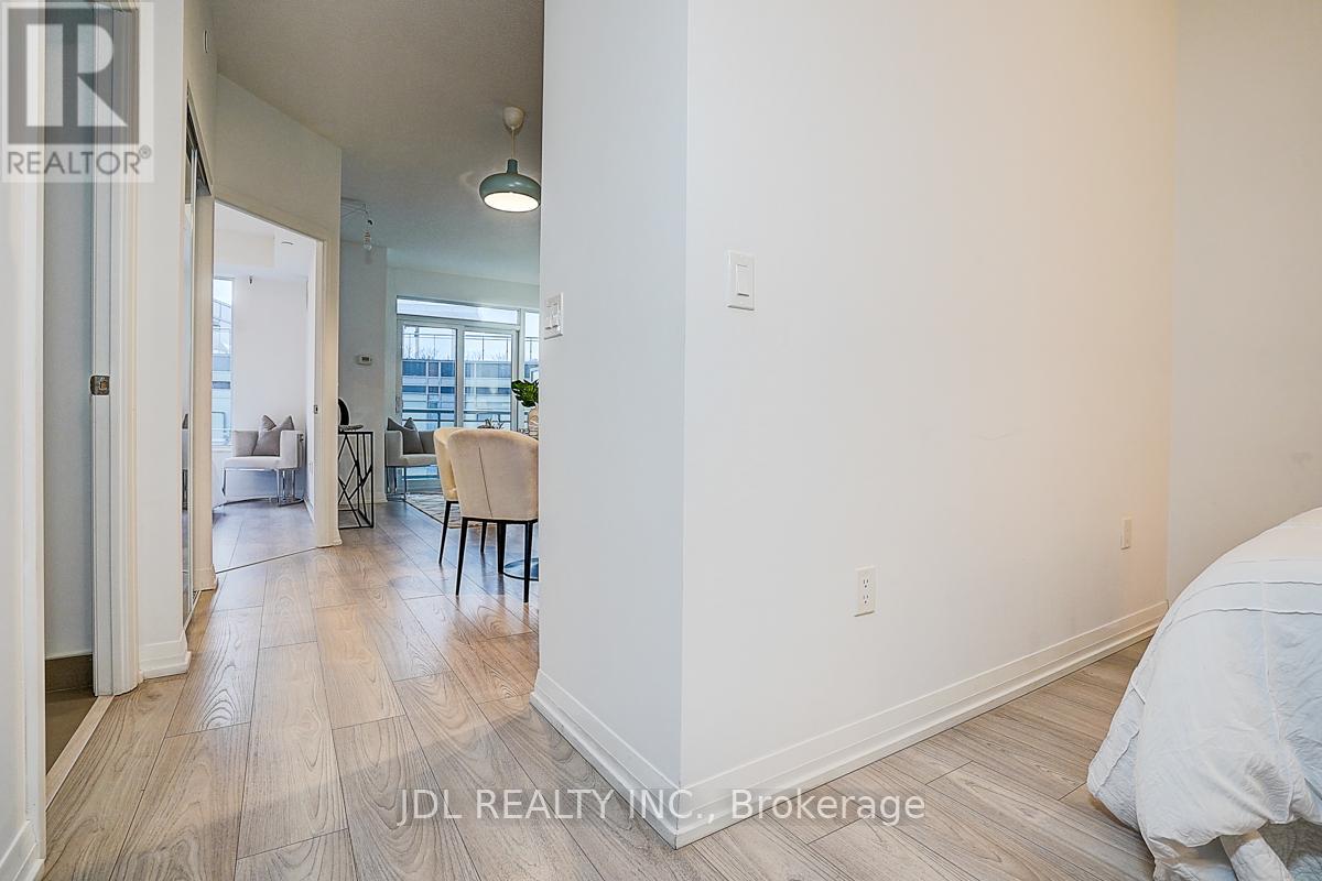 512 - 50 Ann O'reilly Road, Toronto, Ontario M2J 0C9 - Photo 3 - C12834596