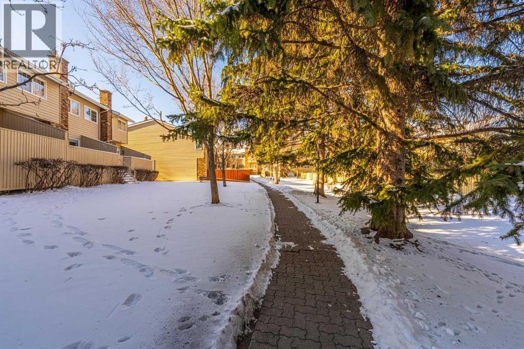 357 Point Mckay Gardens Nw, Calgary, Alberta  T3B 4V8 - Photo 38 - A2289019