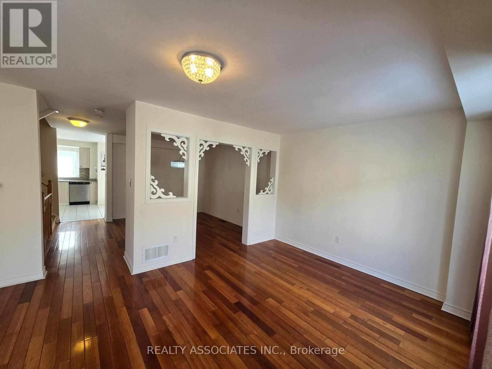 37 - 1075 Ellesmere Road, Toronto, Ontario  M1P 5C3 - Photo 3 - E12834458