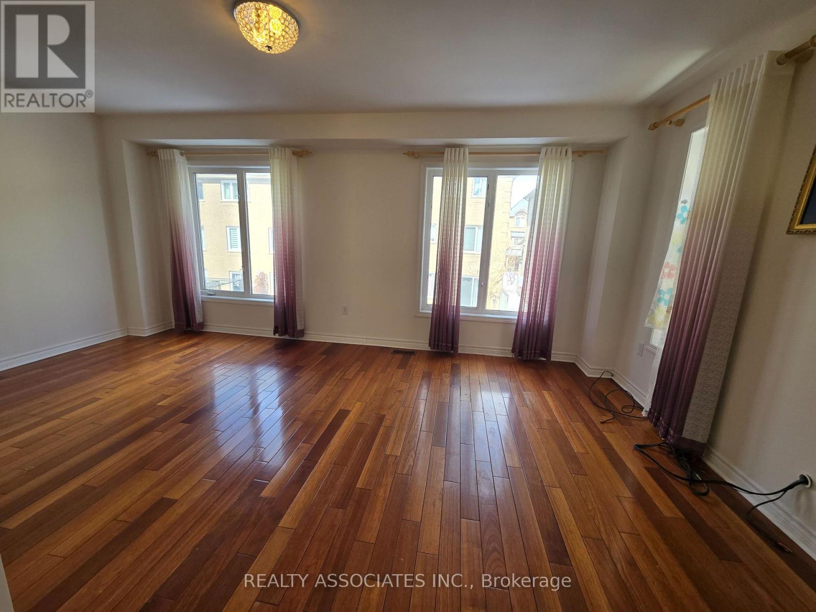 37 - 1075 Ellesmere Road, Toronto, Ontario  M1P 5C3 - Photo 4 - E12834458