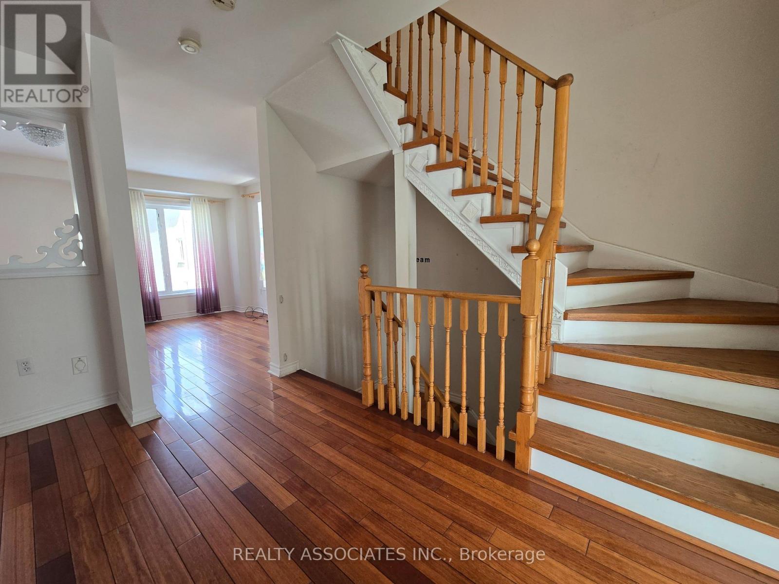 37 - 1075 Ellesmere Road, Toronto, Ontario  M1P 5C3 - Photo 8 - E12834458