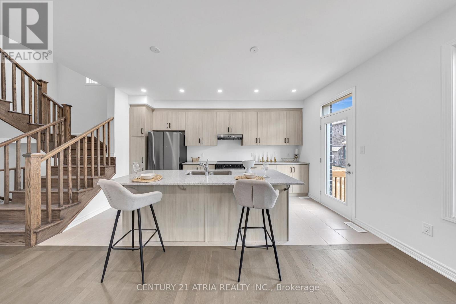 1331 Garthdale Street, Pickering, Ontario  L1X 0T2 - Photo 18 - E12834506