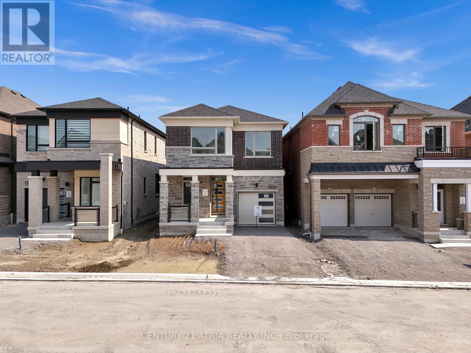 1331 Garthdale Street, Pickering, Ontario  L1X 0T2 - Photo 3 - E12834506