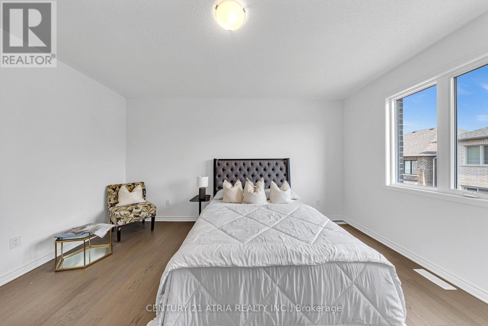 1331 Garthdale Street, Pickering, Ontario  L1X 0T2 - Photo 30 - E12834506