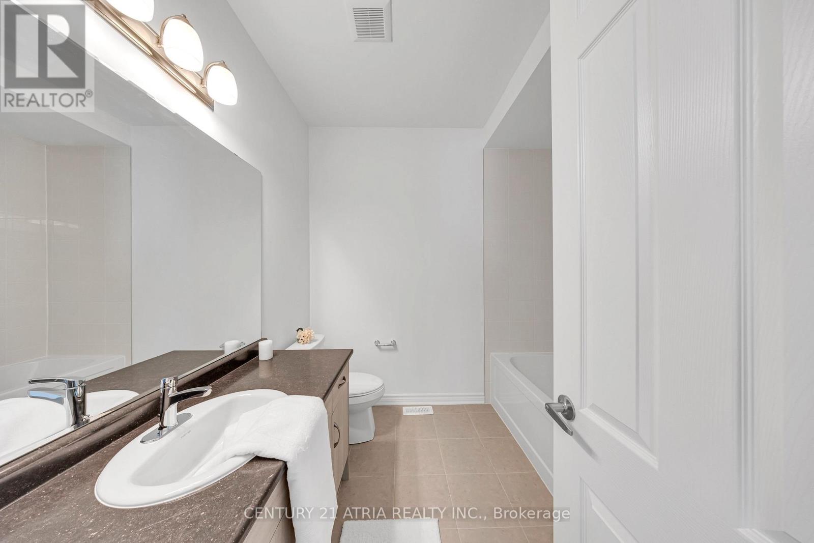 1331 Garthdale Street, Pickering, Ontario  L1X 0T2 - Photo 34 - E12834506