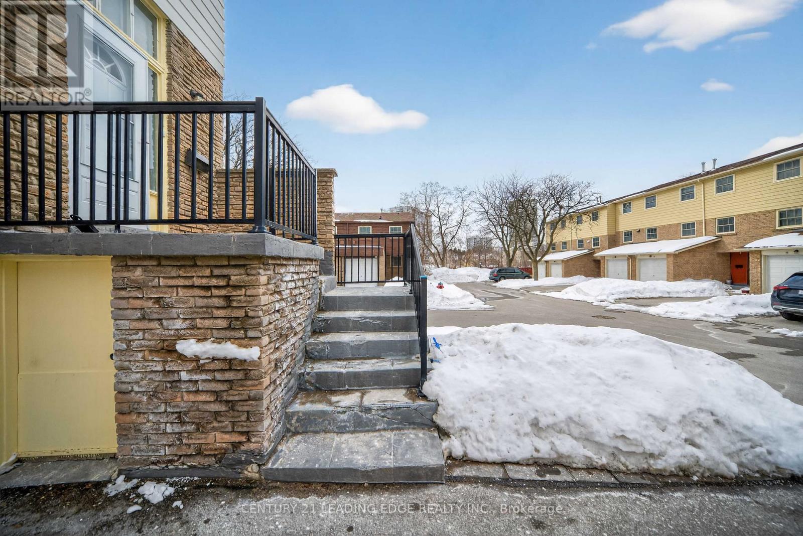 17 - 81 Brookmill Boulevard, Toronto, Ontario  M1W 2L5 - Photo 3 - E12834520
