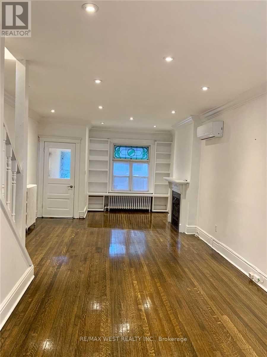 91 Olive Avenue, Toronto, Ontario  M6G 1V2 - Photo 8 - C12828182